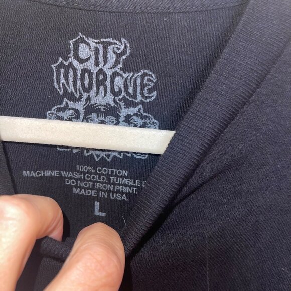 City Morgue Mens Tee Shirt Size Large Black Crystal Tiger Crew Neck Pure Cotton - Picture 3 of 6